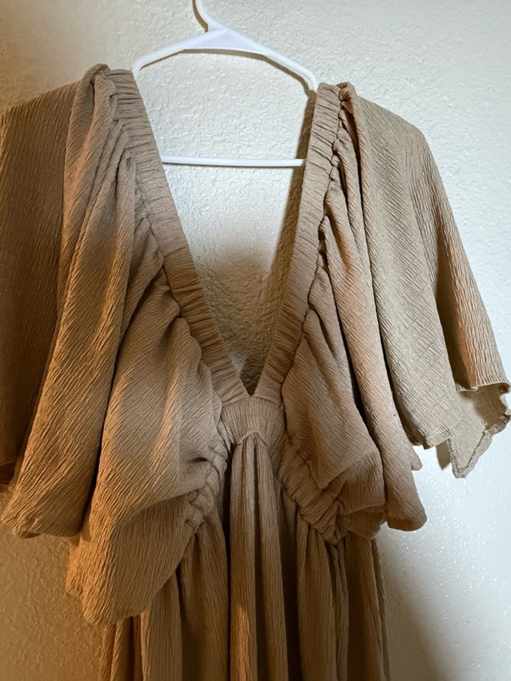 Women’s Taupe V-Neck Tiered Maxi Dress - Picture 3 of 7